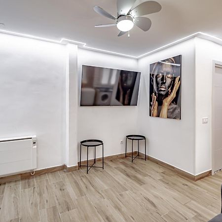 Apartamentos Estrecho Madrid Kamer foto